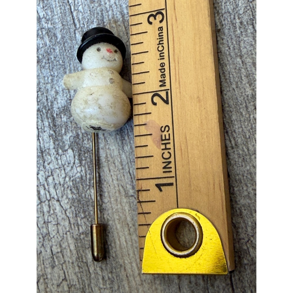 Snowman Stick Pin Lapel Hat Flocked Top Hat Holiday Vintage Brooch Russ Frosty